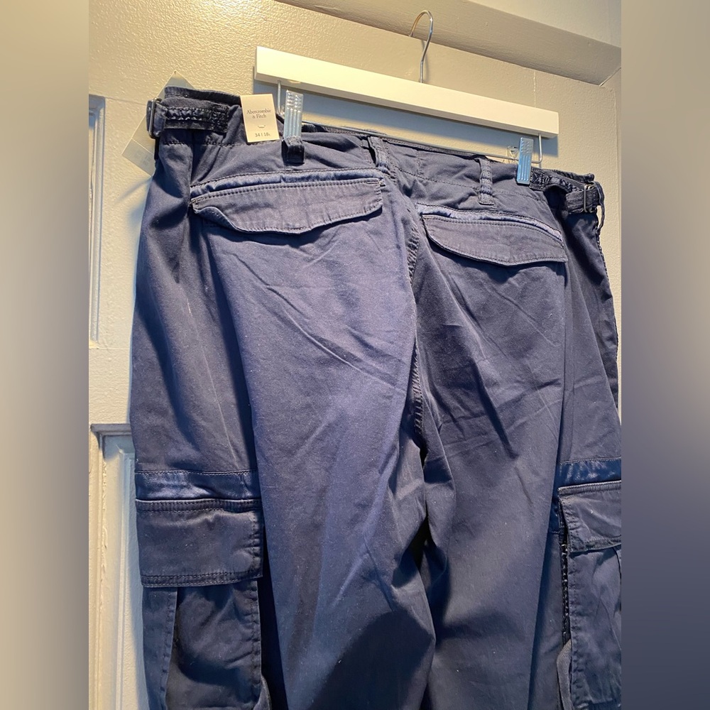 A&F blue cargo pants NWT - Picture 14 of 14